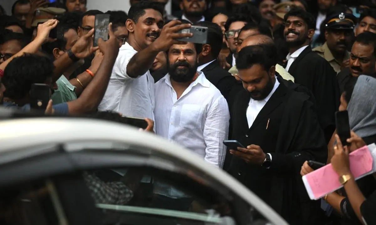 dileep devaki kidnapping sexual assault case verdict मलयालम इंडस्ट्री का सबसे लंबा केस: 9 साल बाद एक्टर दिलीप बरी, देवकी अपहरण और यौन उत्पीड़न मामला समझिए आसान भाषा में